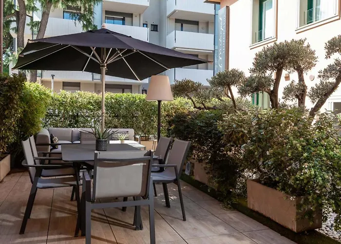 Metropol Ceccarini Suite - Luxury Apartments